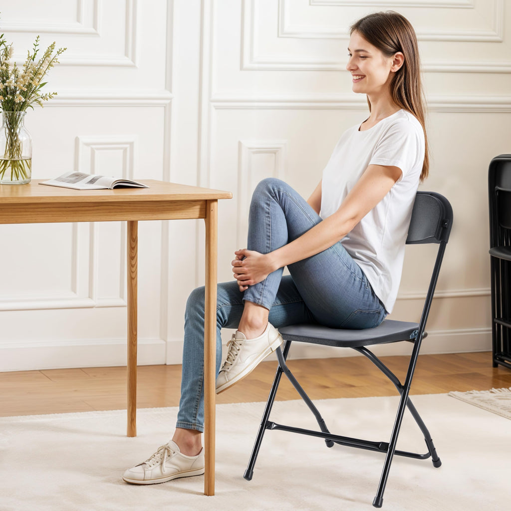 10 Pack Black Plastic Folding Chairs L194
