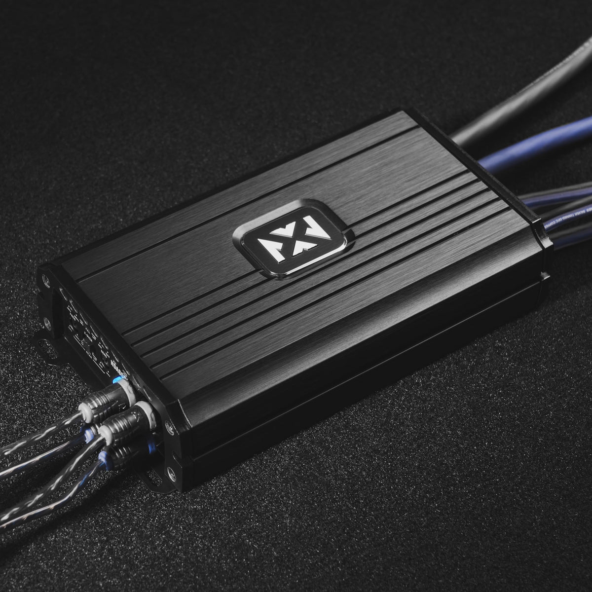 600W RMS 4-Channel Class-D Amplifier R497
